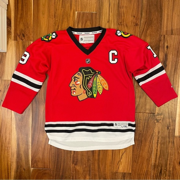 Reebok Other - Jonathan Toews #19 Chicago Blackhawks C NHL Reebok Hockey Jersey Youth Size LX.